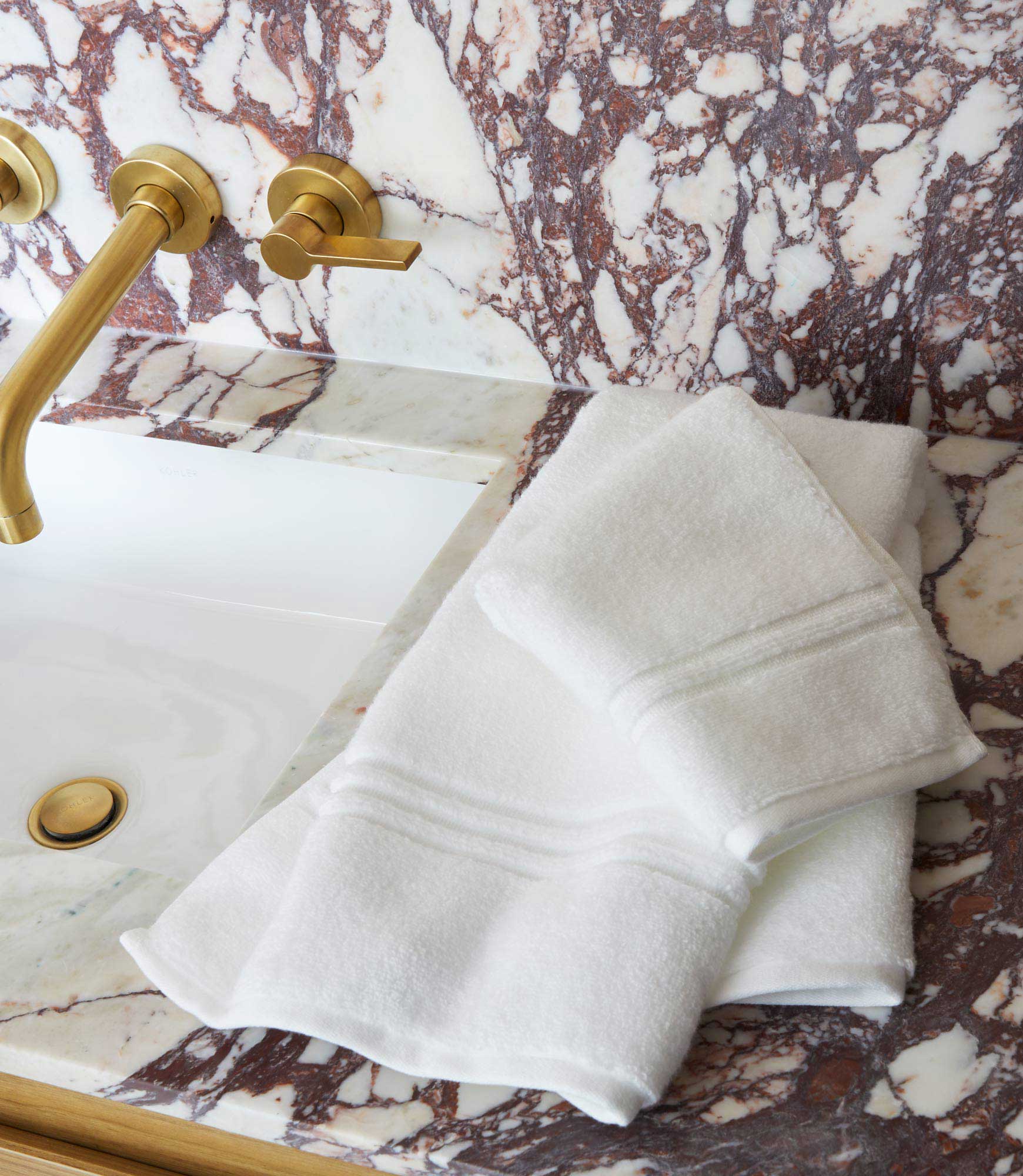 Chelsea Plush Bath Towel - Image 6