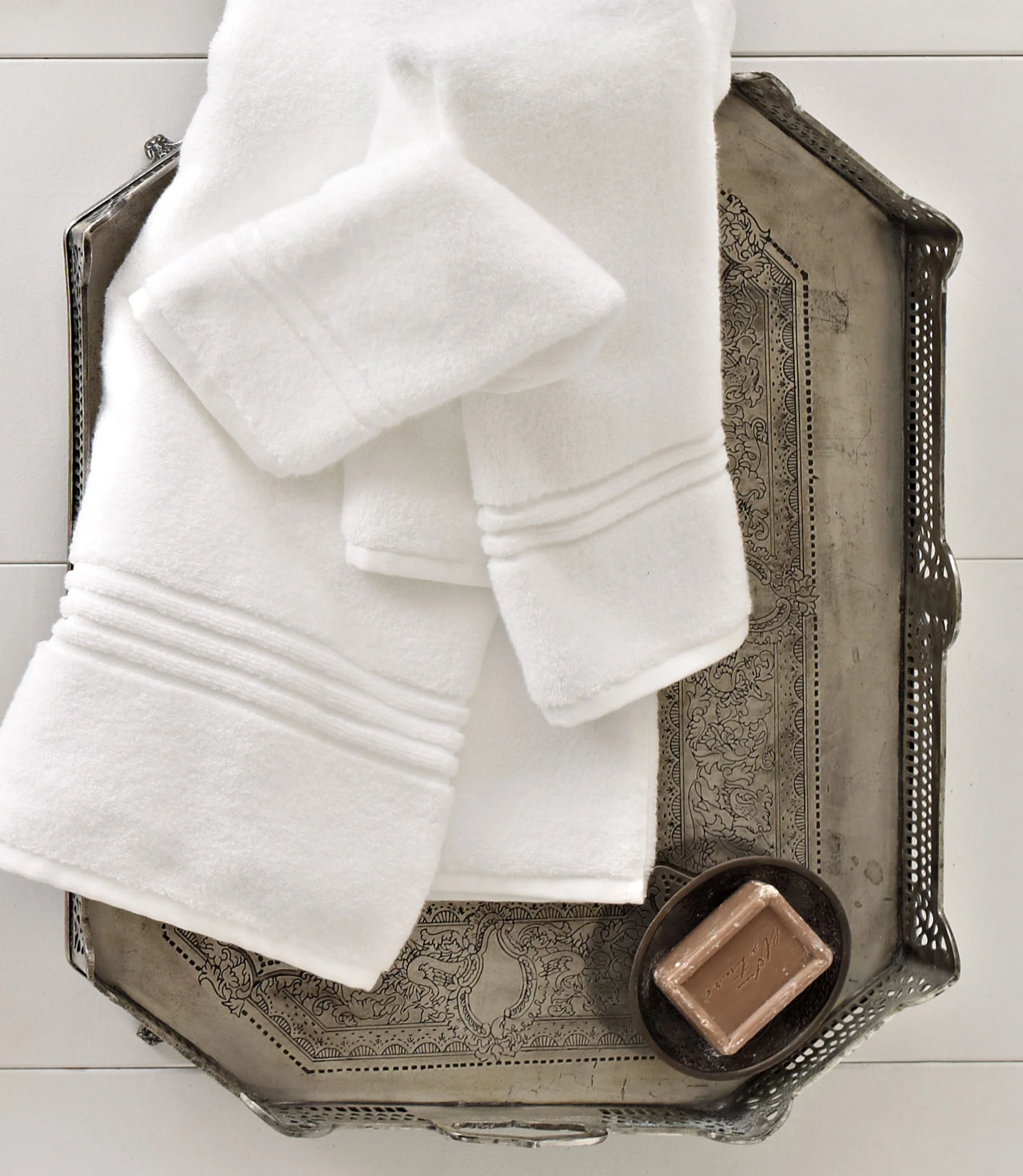 Chelsea Plush Bath Towel Bundle - Image 4