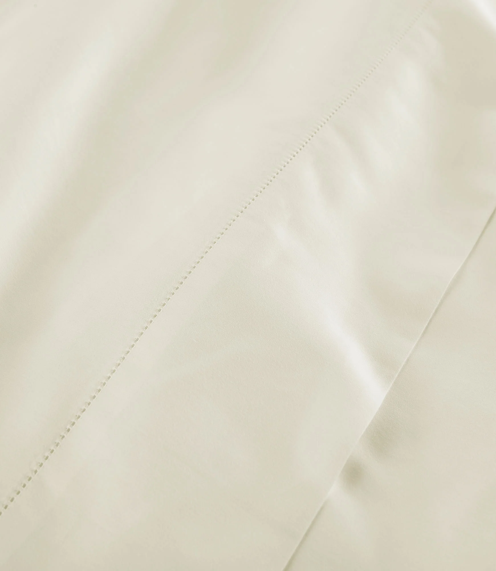 Clara Sateen Sheet Set - Image 8