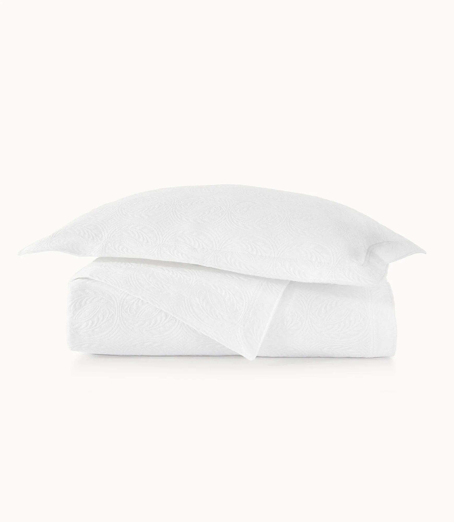 Vienna Matelassé Coverlet - Image 6